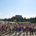 В День Республики в Новочебоксарске прошла «Зарядка со звездой» 