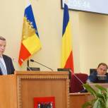 Василий Голубев отчитался перед депутатами о результатах работы правительства в 2012 году