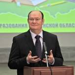 Губернатор принял участие в августовской педагогической конференции 