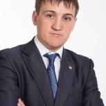 Игорь Титаренко получил удостоверение депутата