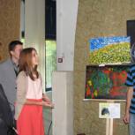 При поддержке Партии в Брянске открылась выставка молодых художников