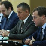 Медведев предложил модели развития Дальнего Востока