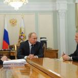 Путин предложил мораторий на кадровые и имущественные решения в РАН