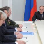 Путин: Комплексы РВСН России должны уметь преодолевать любую ПРО