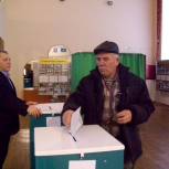 Высокогорцы день рождения Партии отметили приемом граждан