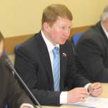 Необходимо ли вернуть графу «Против всех» в избирательных бюллетенях? Какая система выборов предпочтительнее – мажоритарная или смешанная?