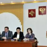 В Усинске собрание Молодежного парламента посвятили Дню Конституции