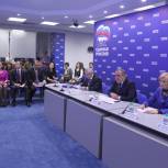 Неверов подвел итоги года и поставил задачи на 2014 год