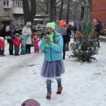 В Ленинском районе Ярославля проходят новогодние елки