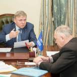 Партийцы помогут Совету ветеранов Ленинского района