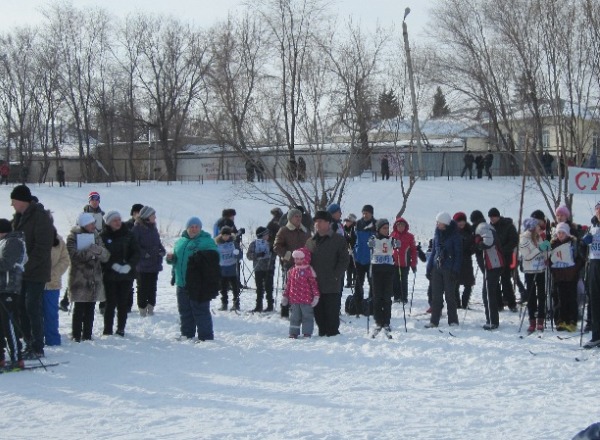 Погода в пестравке самарской. Праздник в Пестравке Самарской области. Погода в Пестравке. Хоккей Пестравка. Погода в Пестравке Самарской области.