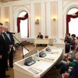 В Законодательном Собрании прошла областная олимпиада среди школьников 