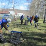 Неверкинские единороссы на субботниках — в первых рядах