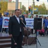 Активисты партии в Октябрьском районе зажгли «1000 свечей памяти» 