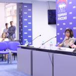 В ЦИК Партии обсудили проект по ремонту школьных спортзалов