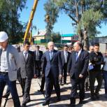 Глава Башкирии проинспектировал ход строительства жилых домов для детей-сирот
