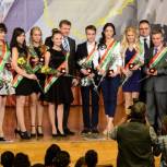 Калужских выпускников наградили медалями «За особые успехи в учении»