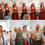 День семьи, любви и верности отметили в Духовщинском районе