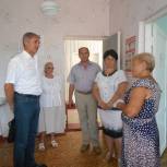 Депутат Госдумы от Башкортостана Рафаэль Марданшин провел прием граждан в Белогорском районе Крыма