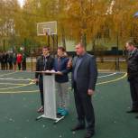 Учащиеся Чернавской школы провели «Веселые старты» на новой спортплощадке