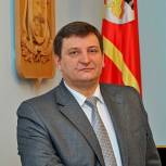 Игорь Ляхов поздравил работников дорожного хозяйства