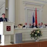 Вячеслав Макаров поздравил ветеранов и сотрудников МВД