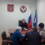 Депутат Госсовета УР Энвиль Касимов провел приём граждан
