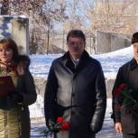 В Новочеркасске прошел митинг, посвященный Дню Неизвестного солдата
