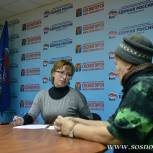 Сосногорские депутаты провели приёмы граждан