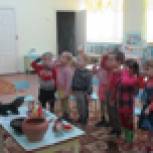 Партийцы Лузы познакомили детей с историей Дымковской игрушки