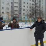 Новая хоккейная площадка для жителей проспекта Строителей 