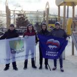 Молодежь МО Введенский провела субботник