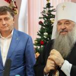 Вячеслав Макаров и митрополит Варсонофий посетили детский дом № 23
