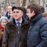 Сергей Азаренков поздравил жителей МО Черная речка