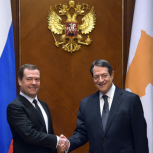 Медведев рассчитывает на дальнейшее развитие отношений России и Кипра