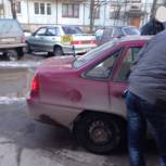 Молодогвардейцы проверили вологодских таксистов