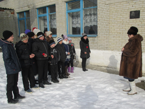 Погода в синорово. Ломовка Пензенская область Лунинский. Село Ломовка Пензенской области Лунинского района. Школа в Михайловке Лунинского района Пензенской области. Село Синорово Лунинского района Пензенской области.