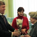 Ветеранам Адмиралтейского района вручили юбилейные медали