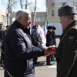 Медали для участников Парада Памяти вручили в Казани