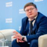 «Единая Россия» берет под контроль выполнение решений Форума соцработников