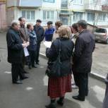 Депутат Сергей Петкевич помог калужанам разобраться со счетами за ОДН
