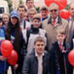 Молодогвардейцы провели праздничные мероприятия в районах