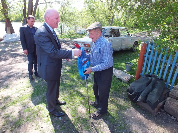 Погода село комаровка. Комаровка Курская область Кореневский район. Апанасовка Курская область Кореневский район. Курская область Кореневский район Викторовский сельсовет. Ковтун Сергей Иванович Коренево.