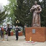 В Краснояружском районе после реконструкции открылся памятник