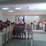 Балаковские партийцы устроили праздник для детей