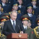Спрос на российское оружие и боевую технику стабилен - Путин