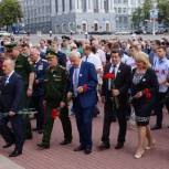 В Курске в День памяти и скорби прошел митинг