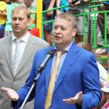Программа "100 дворов" в действии