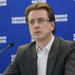 «Единая Россия» будет держать на контроле создание топа-50 профессий – Бурматов