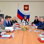 Сбор подписей в муниципалитетах в поддержку кандидатов в губернаторы Камчатского края проходит без нарушений